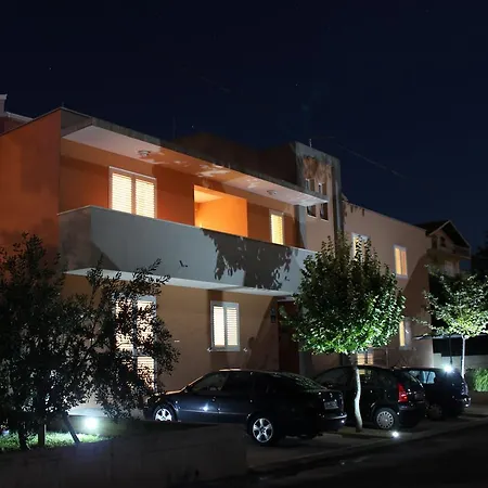 Apartamento Gamma With Hydromassage Mini Pool Near Split Žrnovnica