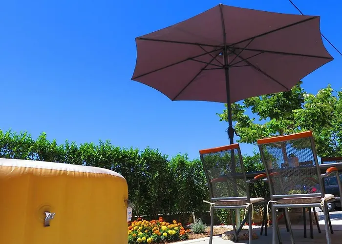 Apartman Gamma With Hydromassage Mini Pool Near Split